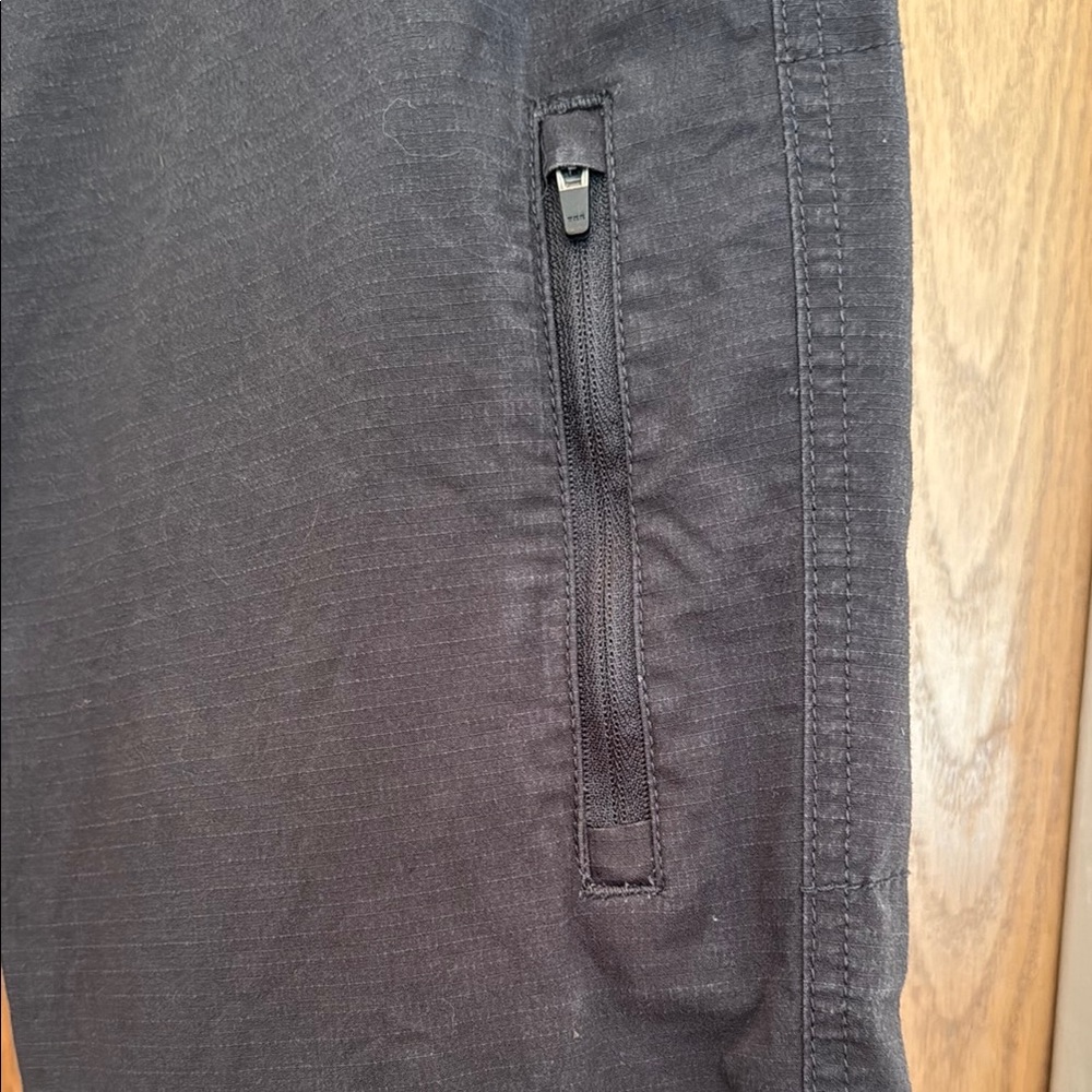 Vuori Straight Leg draw string Pants - Picture 3 of 7